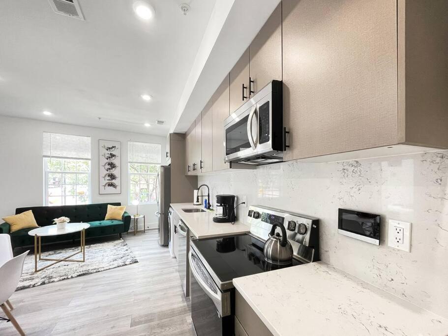 Classy Capitol Hill Apt, Steps From Dc Attraction Washington Extérieur photo
